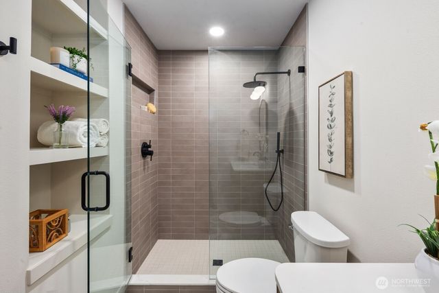 2314 46th Avenue SW, Seattle, WA 98116