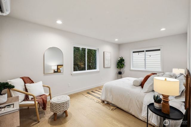 2314 46th Avenue SW, Seattle, WA 98116