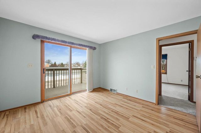10340 Parkwood DRIVE, Franklin, WI 53132