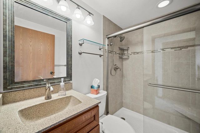 10340 Parkwood DRIVE, Franklin, WI 53132