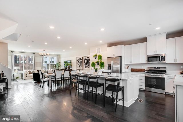 120 EARL HUBBARD DR, Titusville, NJ 08560
