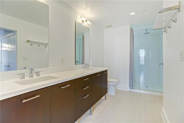 603 Davis ST 907, Austin, TX 78701