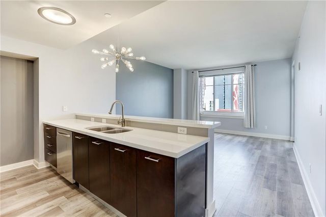 603 Davis ST 907, Austin, TX 78701