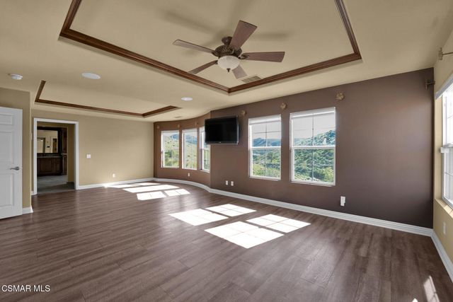 3194 Sunset Hills Boulevard, Thousand Oaks, CA 91362