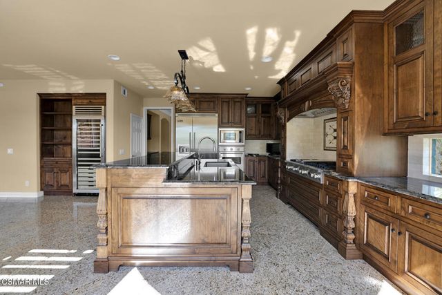 3194 Sunset Hills Boulevard, Thousand Oaks, CA 91362