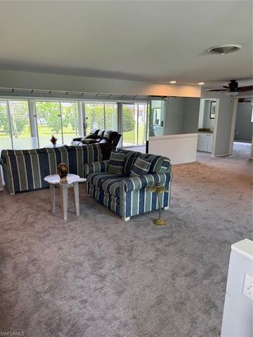 30 Maui CIR 30, Naples, FL 34112
