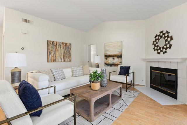 1330 Palomar Place 7, Vista, CA 92084