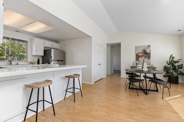 1330 Palomar Place 7, Vista, CA 92084