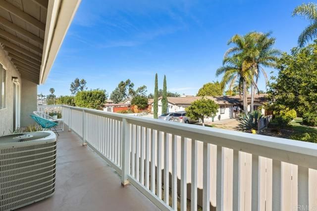 1330 Palomar Place 7, Vista, CA 92084
