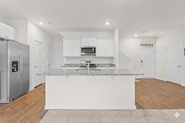 126 Lagoona Drive, Summerville, SC 29483