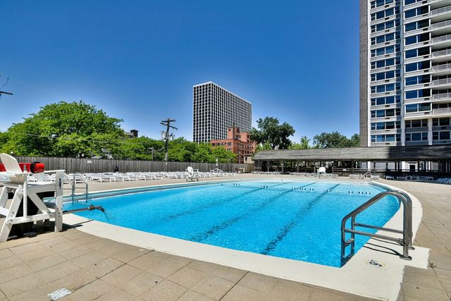 4250 N MARINE Drive 1731, Chicago, IL 60613