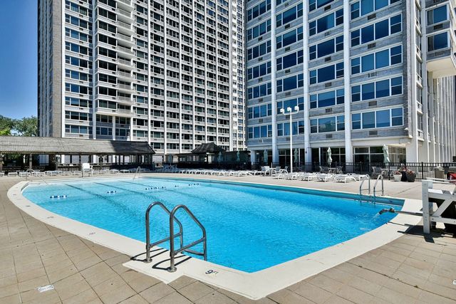 4250 N MARINE Drive 1731, Chicago, IL 60613