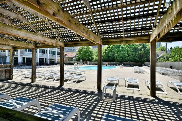 4250 N MARINE Drive 1731, Chicago, IL 60613