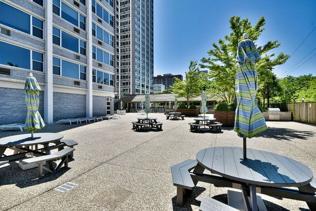 4250 N MARINE Drive 1731, Chicago, IL 60613