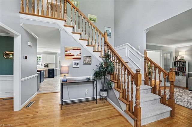 4504 Carriagebrook Court, Clemmons, NC 27012