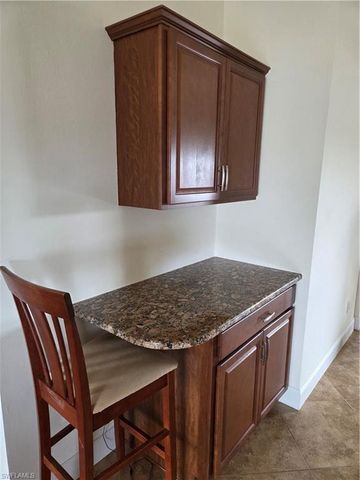 1050 NW 33rd PL, Cape Coral, FL 33993