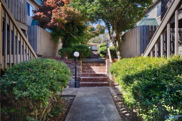 2225 Golf Drive SW 315, Huntsville, AL 35802