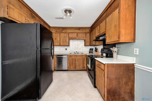 2225 Golf Drive SW 315, Huntsville, AL 35802