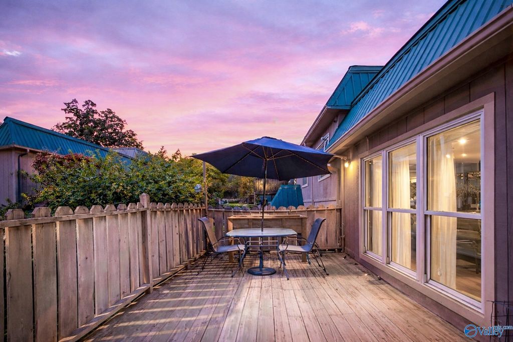 2225 Golf Drive SW 315, Huntsville, AL 35802