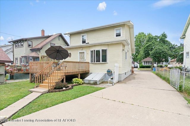531 Pacific Avenue, Lansing, MI 48910