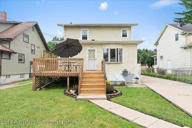 531 Pacific Avenue, Lansing, MI 48910