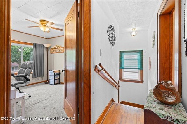531 Pacific Avenue, Lansing, MI 48910
