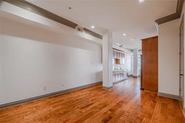 510 Lovett Boulevard 309, Houston, TX 77006