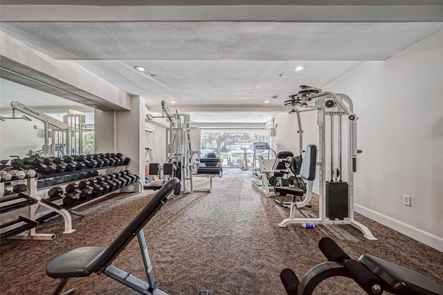 510 Lovett Boulevard 309, Houston, TX 77006