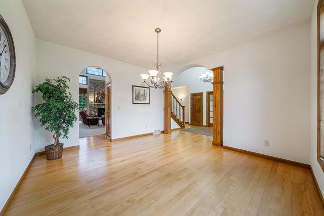 309 E STRATFORD LANE, Appleton, WI 54913