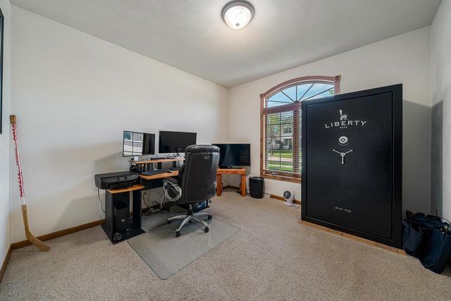 309 E STRATFORD LANE, Appleton, WI 54913