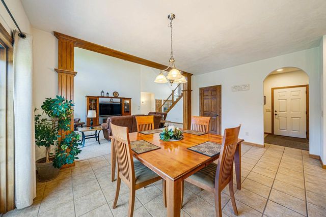 309 E STRATFORD LANE, Appleton, WI 54913