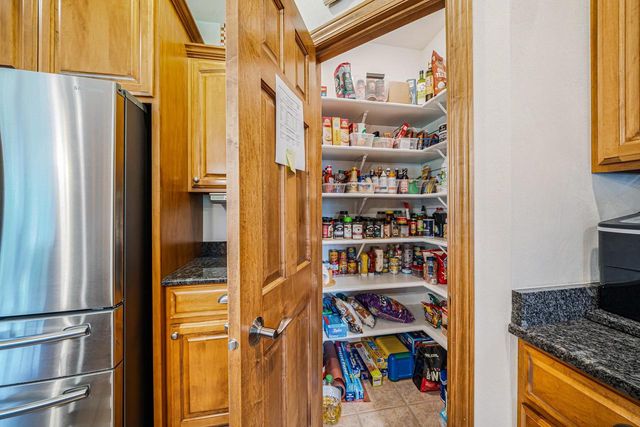 309 E STRATFORD LANE, Appleton, WI 54913