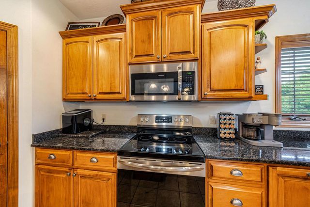 309 E STRATFORD LANE, Appleton, WI 54913