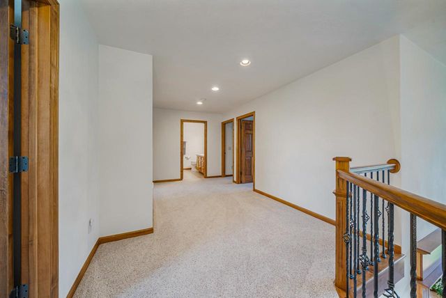 309 E STRATFORD LANE, Appleton, WI 54913