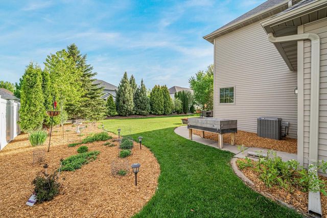 309 E STRATFORD LANE, Appleton, WI 54913