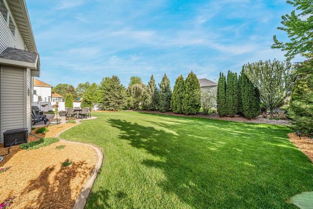 309 E STRATFORD LANE, Appleton, WI 54913