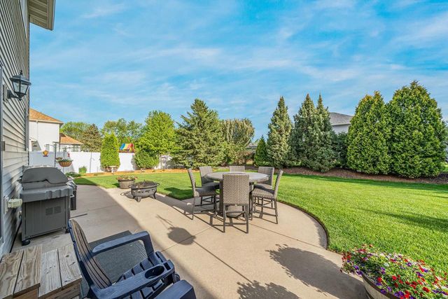 309 E STRATFORD LANE, Appleton, WI 54913