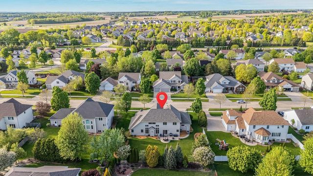 309 E STRATFORD LANE, Appleton, WI 54913
