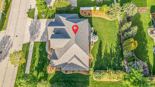 309 E STRATFORD LANE, Appleton, WI 54913