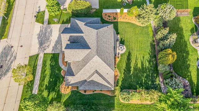 309 E STRATFORD LANE, Appleton, WI 54913