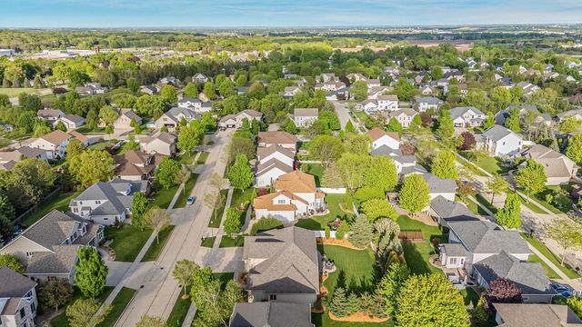 309 E STRATFORD LANE, Appleton, WI 54913
