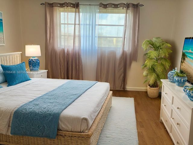 6090 NW 64th Avenue 310, Tamarac, FL 33319