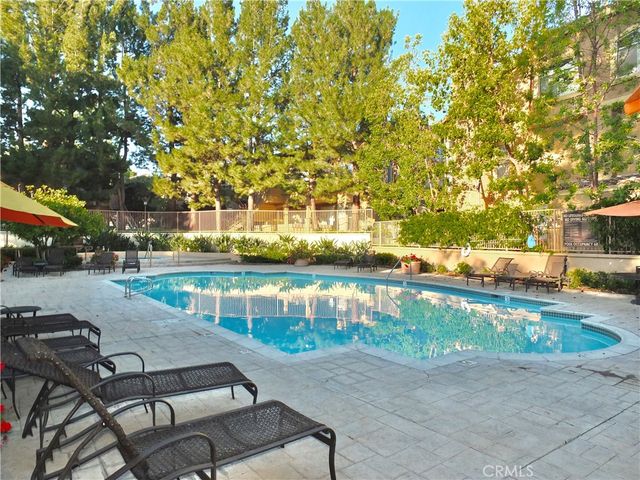19431 Rue De Valore 19B, Lake Forest, CA 92610