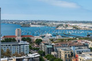 300 W Beech 1906, San Diego, CA 92101