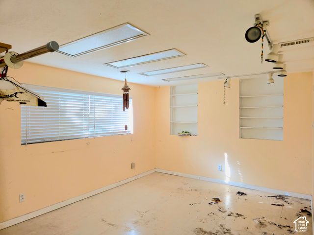 3304 W 7545 S, West Jordan, UT 84084