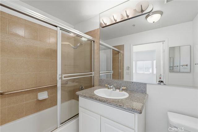 17888 Alburtis Avenue B112, Artesia, CA 90701