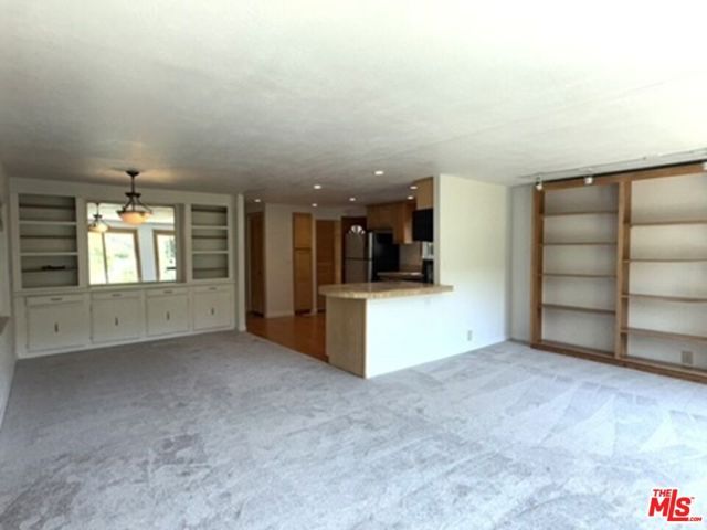 30473 Mulholland Hwy 141, Agoura Hills, CA 91301