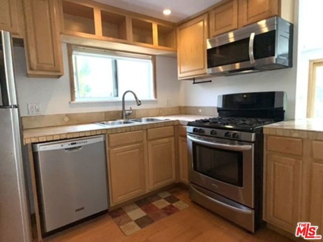 30473 Mulholland Hwy 141, Agoura Hills, CA 91301