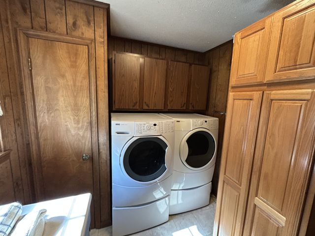 416 S Wilson St, Paris, TN 38242