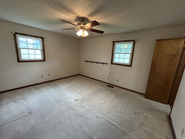 416 S Wilson St, Paris, TN 38242